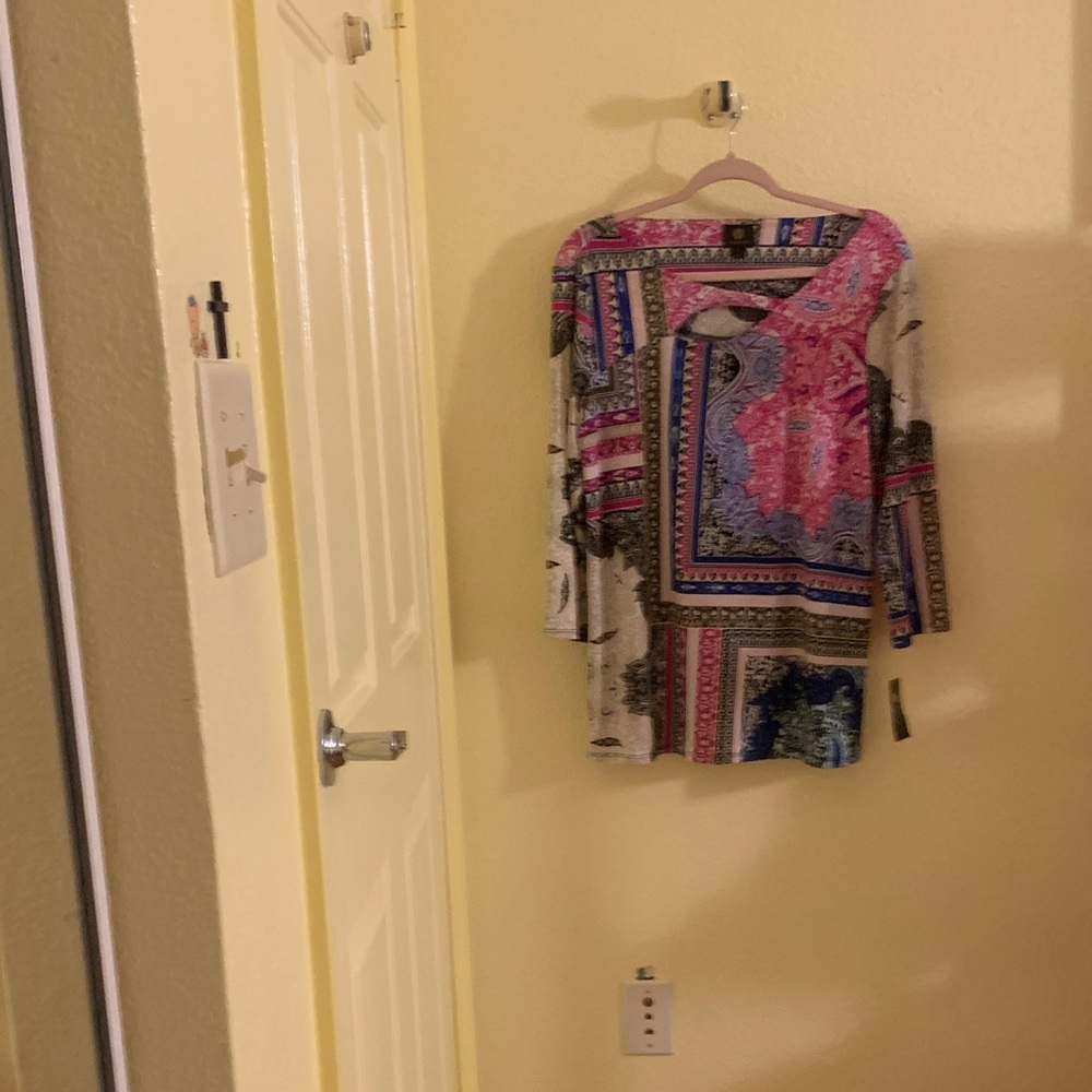 NWT JM Collection Multicolor Long Sleeve Women's Top